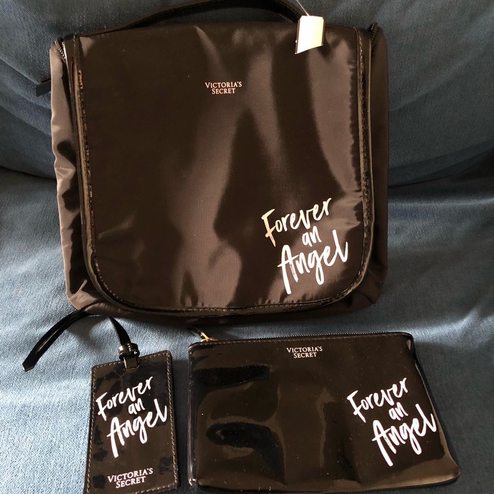 Victoria’s Secret Toiletry Bag